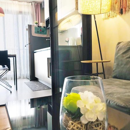 The Base Highfl Seaview Apartment Патая Екстериор снимка