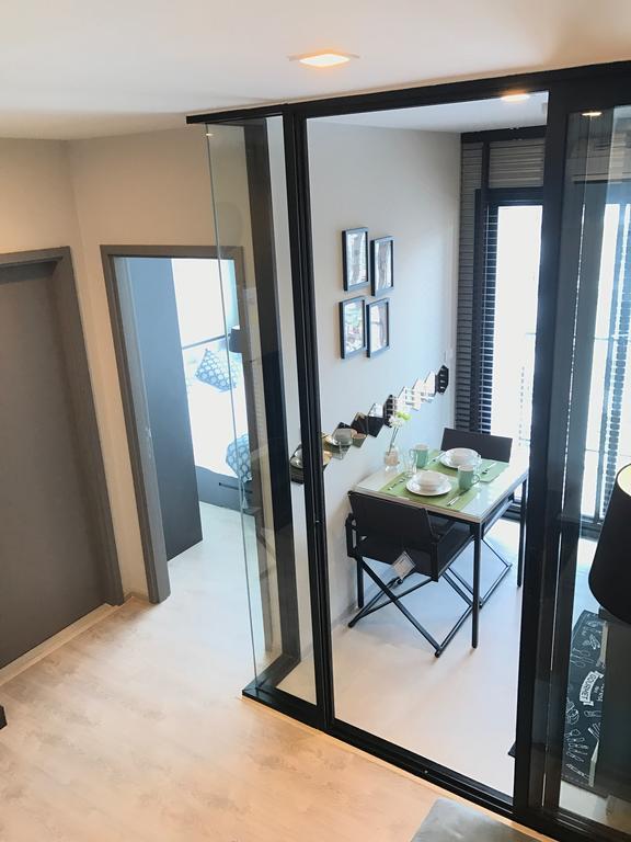 The Base Highfl Seaview Apartment Патая Екстериор снимка
