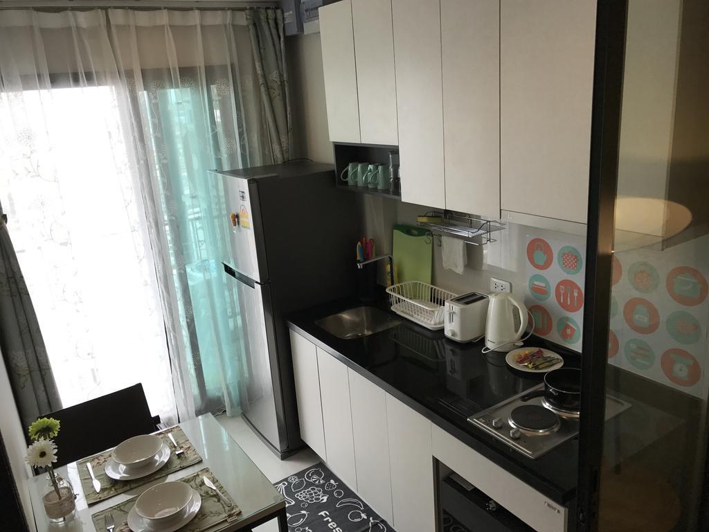 The Base Highfl Seaview Apartment Патая Екстериор снимка