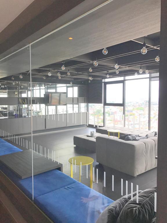 The Base Highfl Seaview Apartment Патая Екстериор снимка